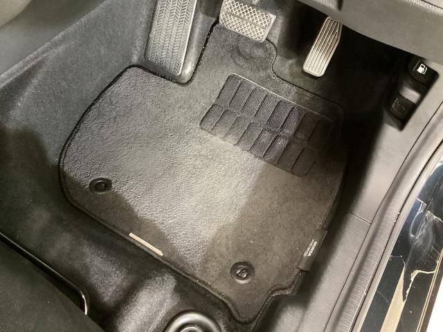 シャトルハイブリッドＸ　ナビ　バックカメラ　ＥＴＣ　ワンセグチューナナビ　バックカメラ　ＥＴＣ　ワンセグチューナ　ブルートゥース対応　クルーズコントロール　プッシュボタンエンジンスタート　オートエアコン　カーペットマット　バイザー　フォグランプ　ＬＥＤヘッドライト（京都府）の中古車