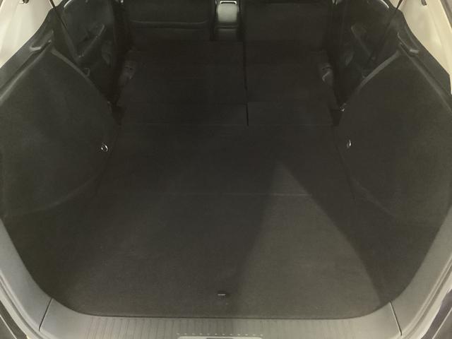 シャトルハイブリッドＸ　ナビ　バックカメラ　ＥＴＣ　ワンセグチューナナビ　バックカメラ　ＥＴＣ　ワンセグチューナ　ブルートゥース対応　クルーズコントロール　プッシュボタンエンジンスタート　オートエアコン　カーペットマット　バイザー　フォグランプ　ＬＥＤヘッドライト（京都府）の中古車