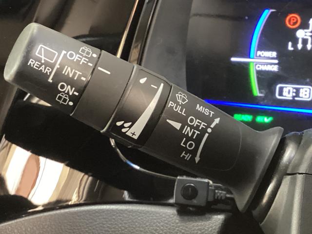 シャトルハイブリッドＸ　ナビ　バックカメラ　ＥＴＣ　ワンセグチューナナビ　バックカメラ　ＥＴＣ　ワンセグチューナ　ブルートゥース対応　クルーズコントロール　プッシュボタンエンジンスタート　オートエアコン　カーペットマット　バイザー　フォグランプ　ＬＥＤヘッドライト（京都府）の中古車