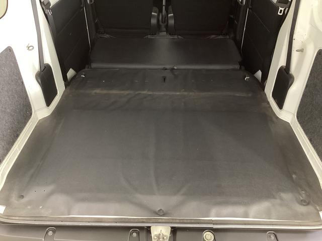 ハイゼットカーゴDX ワンオーナー ETC ラジオ スマートアシストワンオーナー ETC ラジオ 両側スライドドア オートライト オートマチックハイビーム リアコーナーセンサー 横滑り防止措置 衝突被害軽減ブレーキ ドアバイザー アクセサリーソケット スマートアシスト(京都府)の中古車