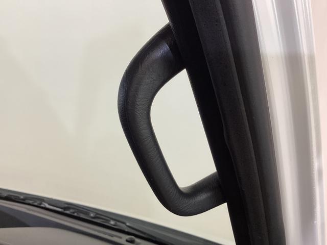 ハイゼットカーゴDX ワンオーナー ETC ラジオ スマートアシストワンオーナー ETC ラジオ 両側スライドドア オートライト オートマチックハイビーム リアコーナーセンサー 横滑り防止措置 衝突被害軽減ブレーキ ドアバイザー アクセサリーソケット スマートアシスト(京都府)の中古車