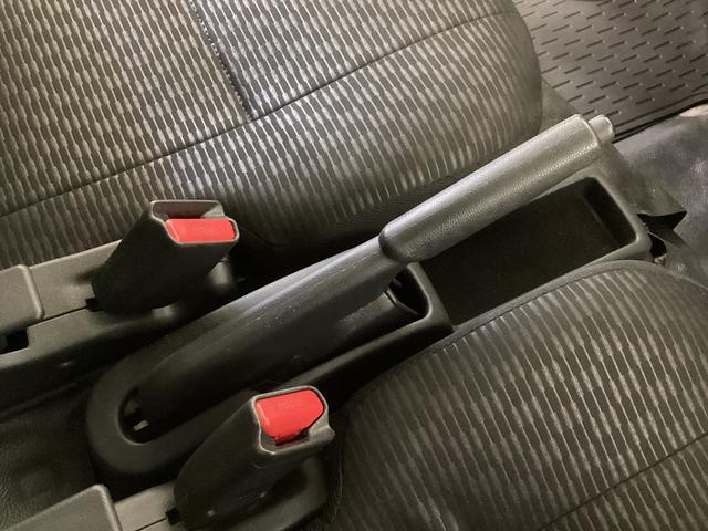 ハイゼットカーゴDX ワンオーナー ETC ラジオ スマートアシストワンオーナー ETC ラジオ 両側スライドドア オートライト オートマチックハイビーム リアコーナーセンサー 横滑り防止措置 衝突被害軽減ブレーキ ドアバイザー アクセサリーソケット スマートアシスト(京都府)の中古車