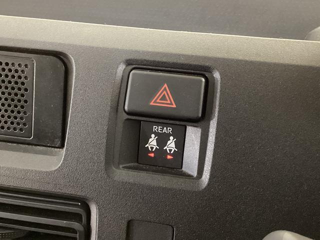 ハイゼットカーゴDX ワンオーナー ETC ラジオ スマートアシストワンオーナー ETC ラジオ 両側スライドドア オートライト オートマチックハイビーム リアコーナーセンサー 横滑り防止措置 衝突被害軽減ブレーキ ドアバイザー アクセサリーソケット スマートアシスト(京都府)の中古車