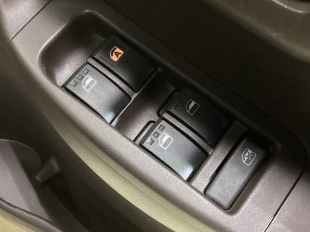 パッソX Gパッケージ ナビ バックカメラ ETC ワンセグTVナビ バックカメラ ETC ワンセグチューナー ブルートゥース対応 キーフリーシステム アルミホイール オートエアコン 電動格納式ドアミラー アイドリングストップ カーペットマット バイザー ABS(京都府)の中古車