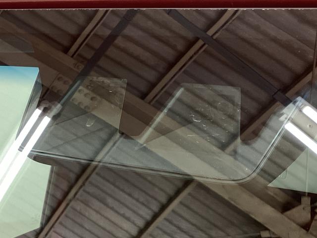 ハイゼットトラックジャンボエクストラ　ワンオーナー　４ＷＤ　５速ＭＴ車ワンオーナー　４ＷＤ　５速ＭＴ車　ディスプレイオーディオ　バックカメラ　３方開　荷台作業灯　オートマチックハイビーム　前後コーナーセンサー　ＵＳＢ接続　Ｂｌｕｅｔｏｏｔｈ　ＬＥＤヘッドライト　スマアシ（京都府）の中古車