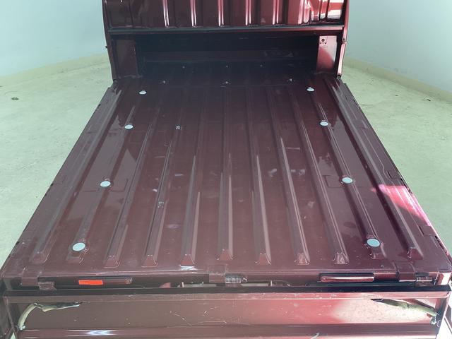 ハイゼットトラックジャンボエクストラ　ワンオーナー　４ＷＤ　５速ＭＴ車ワンオーナー　４ＷＤ　５速ＭＴ車　ディスプレイオーディオ　バックカメラ　３方開　荷台作業灯　オートマチックハイビーム　前後コーナーセンサー　ＵＳＢ接続　Ｂｌｕｅｔｏｏｔｈ　ＬＥＤヘッドライト　スマアシ（京都府）の中古車