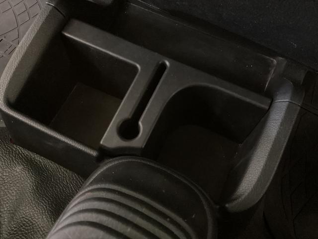 ハイゼットトラックジャンボエクストラ　ワンオーナー　４ＷＤ　５速ＭＴ車ワンオーナー　４ＷＤ　５速ＭＴ車　ディスプレイオーディオ　バックカメラ　３方開　荷台作業灯　オートマチックハイビーム　前後コーナーセンサー　ＵＳＢ接続　Ｂｌｕｅｔｏｏｔｈ　ＬＥＤヘッドライト　スマアシ（京都府）の中古車