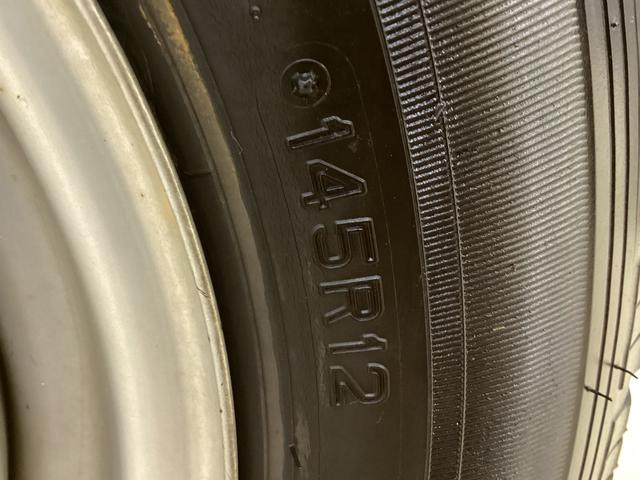 ハイゼットトラックジャンボエクストラ　ワンオーナー　４ＷＤ　５速ＭＴ車ワンオーナー　４ＷＤ　５速ＭＴ車　ディスプレイオーディオ　バックカメラ　３方開　荷台作業灯　オートマチックハイビーム　前後コーナーセンサー　ＵＳＢ接続　Ｂｌｕｅｔｏｏｔｈ　ＬＥＤヘッドライト　スマアシ（京都府）の中古車