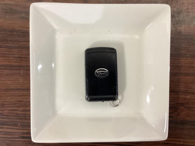 タントエグゼＸリミテッド　ナビ　バックカメラ　ワンセグチューナ　ＥＴＣナビ　バックカメラ　ワンセグチューナ　ＥＴＣ　キーフリーシステム　アルミホイール　電動格納式ドアミラー　アルミホイール　アイドリングストップ　カーペットマット　バイザー　オートエアコン　ＡＢＳ（京都府）の中古車