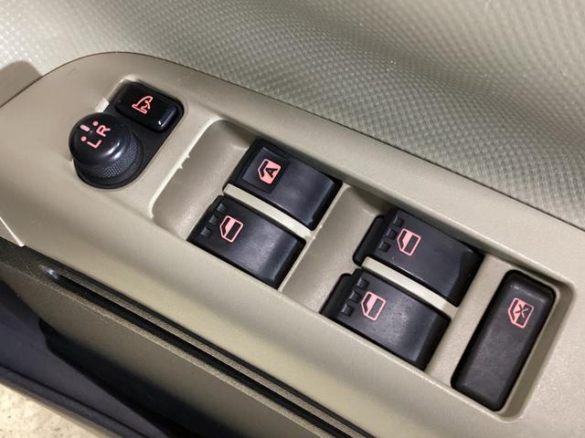 タントエグゼＸリミテッド　ナビ　バックカメラ　ワンセグチューナ　ＥＴＣナビ　バックカメラ　ワンセグチューナ　ＥＴＣ　キーフリーシステム　アルミホイール　電動格納式ドアミラー　アルミホイール　アイドリングストップ　カーペットマット　バイザー　オートエアコン　ＡＢＳ（京都府）の中古車