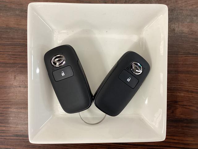 タフトＧ　クロムベンチャー　届け出済み未使用車　バックカメラ届け出済み未使用車　リアカメラ　アダプティブクルーズコントロール　シートヒーター　スカイフィールトップ　オートマチックハイビーム　前後コーナーセンサー　ＵＳＢチャージャー　１５インチ純正アルミホイール（京都府）の中古車