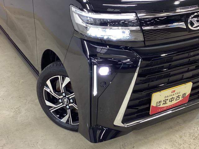 タントカスタムＸ　届出済未使用車　ナビ　バックカメラ　地デジ届出済未使用車　ナビ　フルセグチューナー　ブルートゥース対応　バックカメラ　プッシュボタンエンジンスタート　両側リヤパワースライドドア　ＬＥＤヘッドライト　コーナーセンサー　オートエアコン　ＡＢＳ（京都府）の中古車