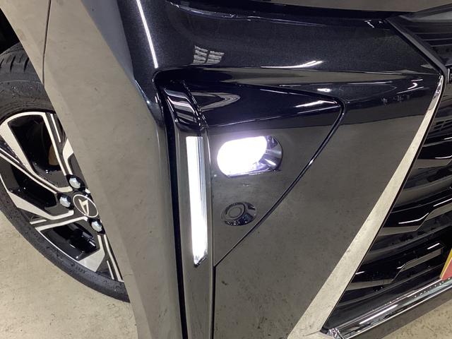 タントカスタムＸ　届出済未使用車　ナビ　バックカメラ　地デジ届出済未使用車　ナビ　フルセグチューナー　ブルートゥース対応　バックカメラ　プッシュボタンエンジンスタート　両側リヤパワースライドドア　ＬＥＤヘッドライト　コーナーセンサー　オートエアコン　ＡＢＳ（京都府）の中古車