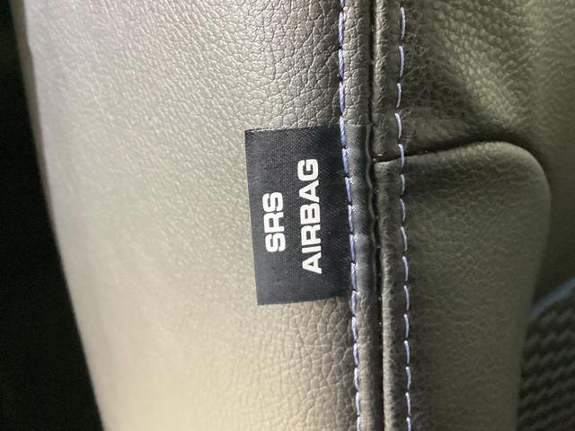 タントカスタムＸ　届出済未使用車　ナビ　バックカメラ　地デジ届出済未使用車　ナビ　フルセグチューナー　ブルートゥース対応　バックカメラ　プッシュボタンエンジンスタート　両側リヤパワースライドドア　ＬＥＤヘッドライト　コーナーセンサー　オートエアコン　ＡＢＳ（京都府）の中古車