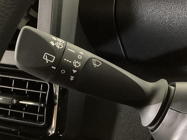 タントカスタムＸ　届出済未使用車　ナビ　バックカメラ　地デジ届出済未使用車　ナビ　フルセグチューナー　ブルートゥース対応　バックカメラ　プッシュボタンエンジンスタート　両側リヤパワースライドドア　ＬＥＤヘッドライト　コーナーセンサー　オートエアコン　ＡＢＳ（京都府）の中古車