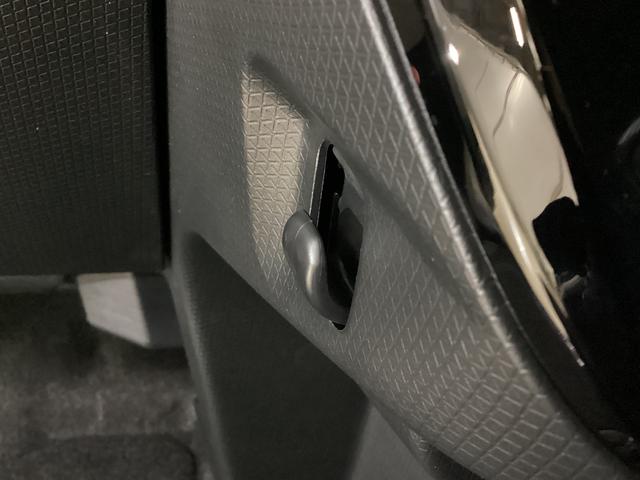 タントカスタムＸ　届出済未使用車　ナビ　バックカメラ　地デジ届出済未使用車　ナビ　フルセグチューナー　ブルートゥース対応　バックカメラ　プッシュボタンエンジンスタート　両側リヤパワースライドドア　ＬＥＤヘッドライト　コーナーセンサー　オートエアコン　ＡＢＳ（京都府）の中古車