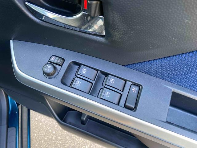 ルーミーカスタムＧ　Ｓ　バックモニターダイハツ認定中古車　予防安全機能スマートアシスト搭載　アイドリングストップ　バックモニター　電動格納ミラー　両側パワースライドドア　ナビゲーション　ドライブレコーダー　シートリフター　キーフリーキー（京都府）の中古車