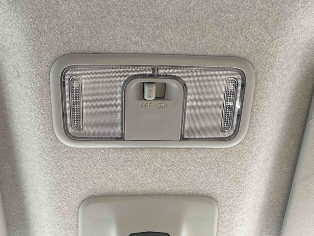 ルーミーカスタムＧ　Ｓ　バックモニターダイハツ認定中古車　予防安全機能スマートアシスト搭載　アイドリングストップ　バックモニター　電動格納ミラー　両側パワースライドドア　ナビゲーション　ドライブレコーダー　シートリフター　キーフリーキー（京都府）の中古車