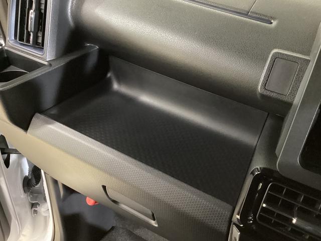 タントカスタムＸ　届け出済み未使用車　両側電動スライド　リアカメラ届け出済み未使用車　バックカメラ　両側電動スライドドア　前席シートヒーター　前後コーナーセンサー　オートマチックハイビーム　１４インチ純正アルミホイール　オートブレーキホールド　ＵＳＢチャージャー（京都府）の中古車