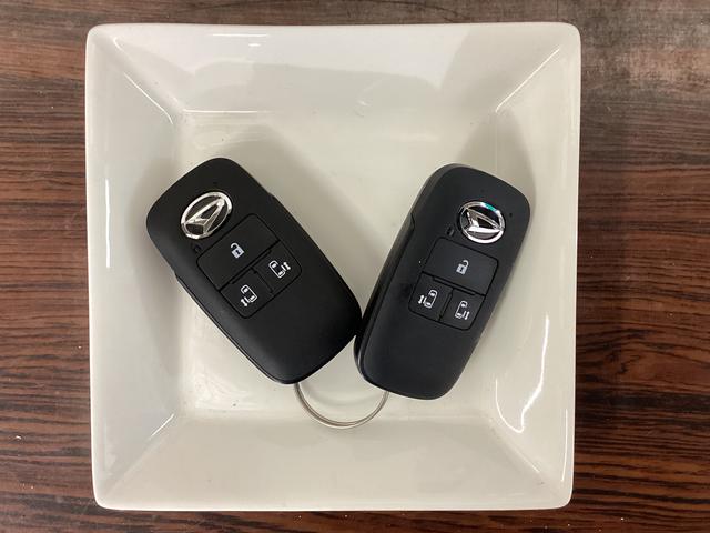 タントカスタムX 届け出済み未使用車 両側電動スライド リアカメラ届け出済み未使用車 バックカメラ 両側電動スライドドア 前席シートヒーター オートマチックハイビーム 前後コーナーセンサー 14インチ純正アルミホイール オートブレーキホールド USBチャージャー(京都府)の中古車