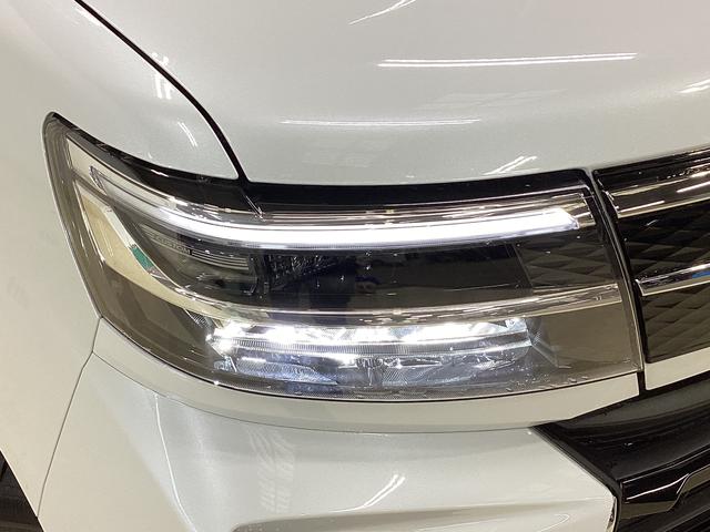 タントカスタムX 届け出済み未使用車 両側電動スライド リアカメラ届け出済み未使用車 ナビ付き バックカメラ 両側電動スライドドア 前席シートヒーター オートマチックハイビーム 前後コーナーセンサー 14インチ純正アルミ オートブレーキホールド USBチャージャー(京都府)の中古車