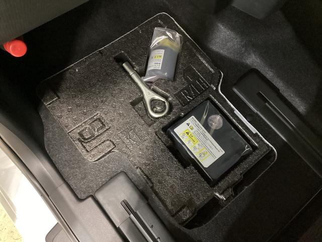 タントカスタムX 届け出済み未使用車 両側電動スライド リアカメラ届け出済み未使用車 ナビ付き バックカメラ 両側電動スライドドア 前席シートヒーター オートマチックハイビーム 前後コーナーセンサー 14インチ純正アルミ オートブレーキホールド USBチャージャー(京都府)の中古車