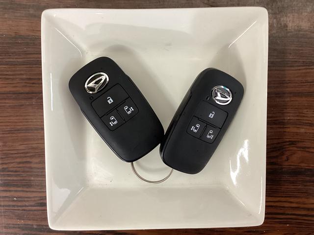 タントカスタムX 届出済未使用車 両側電動スライド リアカメラ届出済未使用車 バックカメラ 両側電動スライド 前後コーナーセンサー 前席シートヒーター 14インチ純正アルミホイール オートブレーキホールド USBチャージャー サイド/サイドカーテンエアバッグ(京都府)の中古車