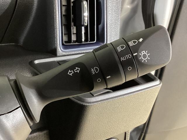 タントカスタムX 届出済未使用車 両側電動スライド リアカメラ届出済未使用車 バックカメラ 両側電動スライド 前後コーナーセンサー 前席シートヒーター 14インチ純正アルミホイール オートブレーキホールド USBチャージャー サイド/サイドカーテンエアバッグ(京都府)の中古車