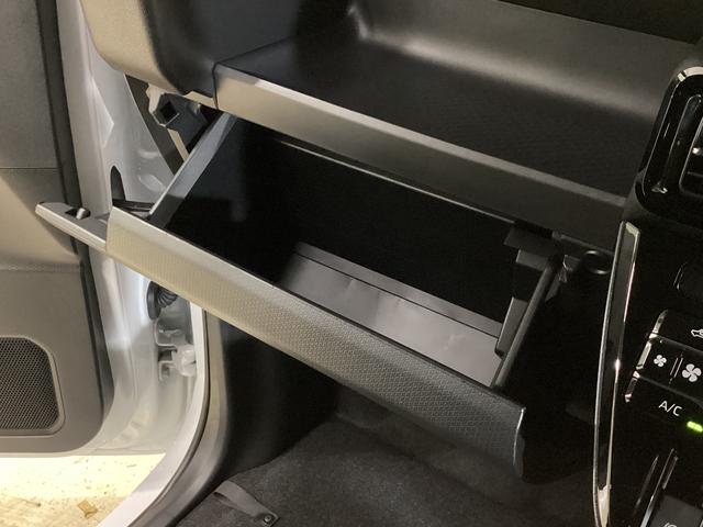 タントカスタムX 届出済未使用車 両側電動スライド リアカメラ届出済未使用車 バックカメラ 両側電動スライド 前後コーナーセンサー 前席シートヒーター 14インチ純正アルミホイール オートブレーキホールド USBチャージャー サイド/サイドカーテンエアバッグ(京都府)の中古車