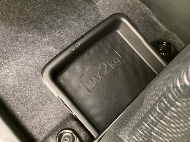 タフトGターボ クロムベンチャー バックカメラ 前席シートヒーターバックカメラ スカイフィールトップ アダプティブクルーズコントロール 前席シートヒーター 前後コーナーセンサー オートマチックハイビーム 電子パーキング オートブレーキホールド USB スマートキー(京都府)の中古車