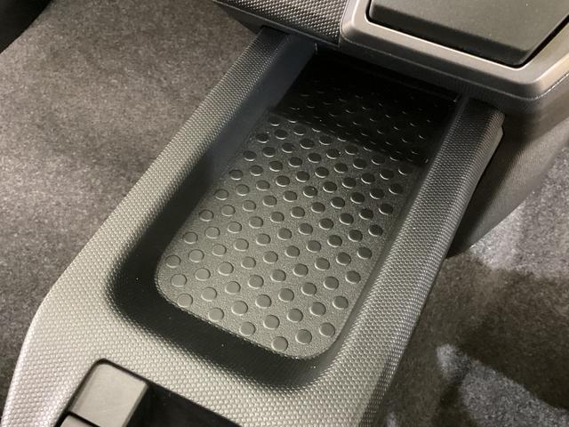 タフトＧ　クロムベンチャー　届出済未使用車　シートヒーター届出済未使用車　バックカメラ　スカイフィールトップ　アダプティブクルーズコントロール　前席シートヒーター　前後コーナーセンサー　オートマチックハイビーム　電子パーキング　オートブレーキホールド（京都府）の中古車