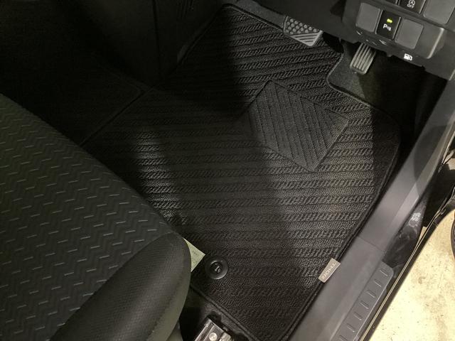 トールカスタムＧ　ナビ　後席モニター　ドラレコ　バックカメラナビ　後席モニター　ドラレコ　バックカメラ　両側電動スライドドア　アダプティブクルーズコントロール　前後コーナーセンサー　オートマチックハイビーム　電子パーキング　１４インチ純正アルミホイール　ＤＶＤ（京都府）の中古車