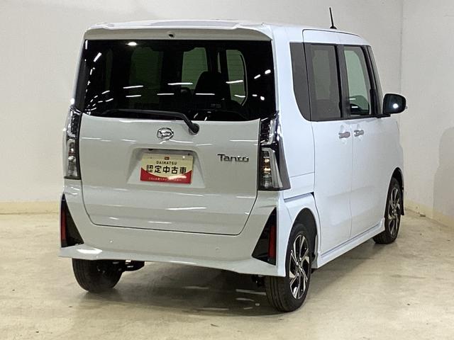 タントカスタムX 届出済未使用車 バックカメラ 電動スライドドア届出済み未使用車 バックカメラ 両側電動スライドドア 前席シートヒーター 前後コーナーセンサー オートマチックハイビーム 電子パーキング オートブレーキホールド USB LEDヘッドライト(京都府)の中古車