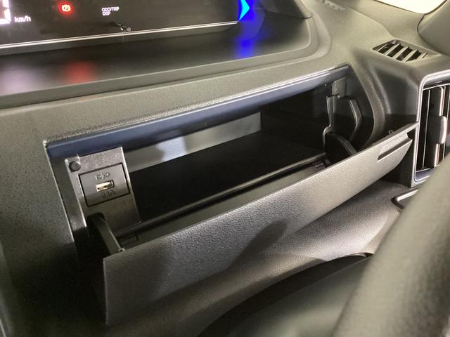 タントカスタムＸ　届出済未使用車　バックカメラ　シートヒーター届出済未使用車　バックカメラ　両側電動スライドドア　前後コーナーセンサー　前席シートヒーター　　オートブレーキホールド　電子パーキング　ＵＳＢチャージャー　ＬＥＤヘッドライト　１４インチ純正アルミ（京都府）の中古車