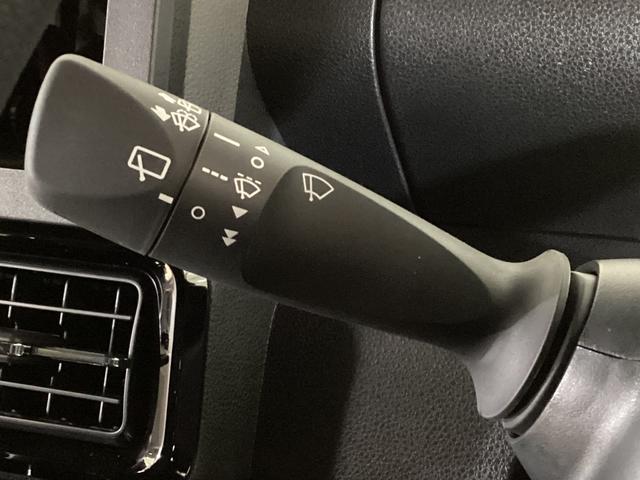 タントカスタムＸ　届出済未使用車　バックカメラ　シートヒーター届出済未使用車　バックカメラ　両側電動スライドドア　前後コーナーセンサー　前席シートヒーター　　オートブレーキホールド　電子パーキング　ＵＳＢチャージャー　ＬＥＤヘッドライト　１４インチ純正アルミ（京都府）の中古車