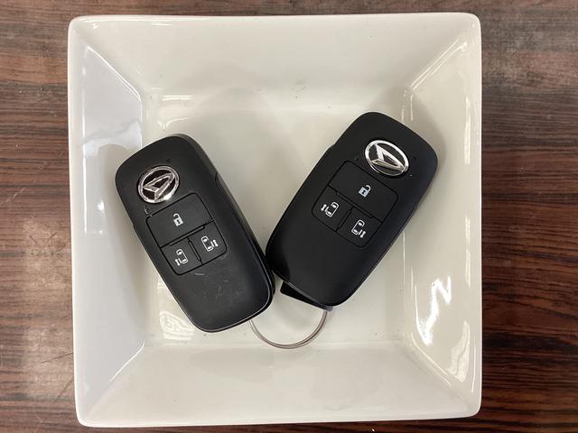 タントカスタムX 届出済未使用車 バックカメラ 両側電動スライド届出済未使用車 バックカメラ 両側電動スライドドア 前席シートヒーター 前後コーナーセンサー 電子パーキング オートマチックハイビーム LEDヘッドライト USBチャージャー オートブレーキホールド(京都府)の中古車