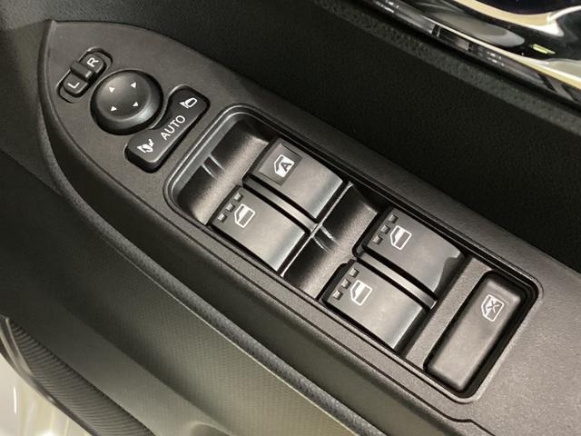 タントカスタムX 届出済未使用車 バックカメラ 両側電動スライド届出済未使用車 バックカメラ 両側電動スライドドア 前席シートヒーター 前後コーナーセンサー 電子パーキング オートマチックハイビーム LEDヘッドライト USBチャージャー オートブレーキホールド(京都府)の中古車