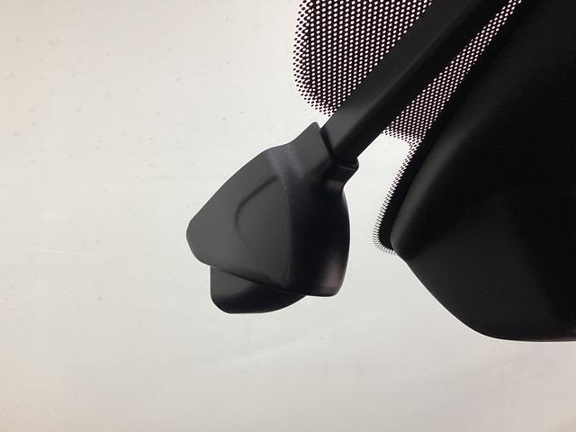 MX−30100周年特別記念車 純正ナビ 全周囲カメラ ETC純正ナビ 全周囲カメラ ETC プッシュボタンエンジンスタート アルミホイール フルセグチューナー コーナーセンサー シートヒーター クルーズコントロール カーペットマット アイドリングストップ(京都府)の中古車