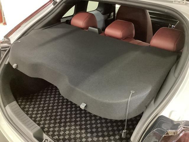 MX−30100周年特別記念車 純正ナビ 全周囲カメラ ETC純正ナビ 全周囲カメラ ETC プッシュボタンエンジンスタート アルミホイール フルセグチューナー コーナーセンサー シートヒーター クルーズコントロール カーペットマット アイドリングストップ(京都府)の中古車