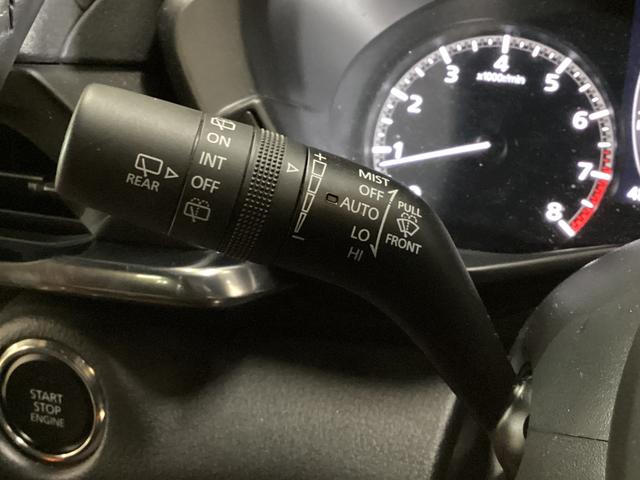 MX−30100周年特別記念車 純正ナビ 全周囲カメラ ETC純正ナビ 全周囲カメラ ETC プッシュボタンエンジンスタート アルミホイール フルセグチューナー コーナーセンサー シートヒーター クルーズコントロール カーペットマット アイドリングストップ(京都府)の中古車