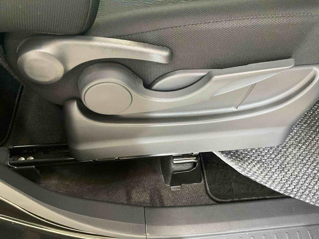 ルーミーカスタムG−Tナビ パノラマモニター ETC ドラレコ クルーズコントロール クリアランスソナー アイドリングストップ プッシュボタンスタート キーフリー アルミホイール シートヒーター 両側電動スライドドア(京都府)の中古車