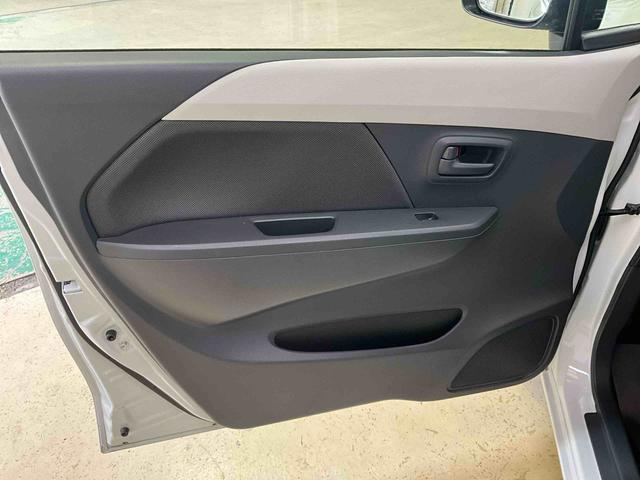 ワゴンＲＦＸ　４ＷＤ　マニュアル（ミッション）　ナビ　ＥＴＣ４ＷＤ　ナビ　フルセグチューナー　ブルートゥース対応　ＥＴＣ　キーレスリモコン　アイドリングストップ　オートエアコン　電動格納式ドアミラー　マニュアル（ミッション）　ホイールキャップ　シートヒーター（京都府）の中古車