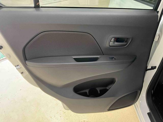 ワゴンＲＦＸ　４ＷＤ　マニュアル（ミッション）　ナビ　ＥＴＣ４ＷＤ　ナビ　フルセグチューナー　ブルートゥース対応　ＥＴＣ　キーレスリモコン　アイドリングストップ　オートエアコン　電動格納式ドアミラー　マニュアル（ミッション）　ホイールキャップ　シートヒーター（京都府）の中古車