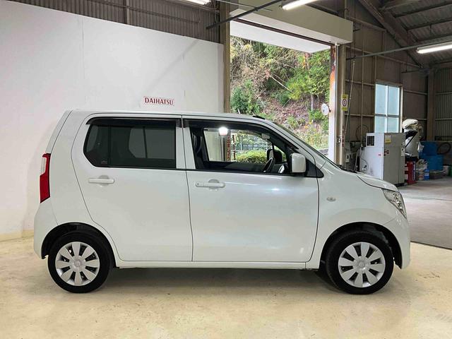 ワゴンＲＦＸ　４ＷＤ　マニュアル（ミッション）　ナビ　ＥＴＣ４ＷＤ　ナビ　フルセグチューナー　ブルートゥース対応　ＥＴＣ　キーレスリモコン　アイドリングストップ　オートエアコン　電動格納式ドアミラー　マニュアル（ミッション）　ホイールキャップ　シートヒーター（京都府）の中古車