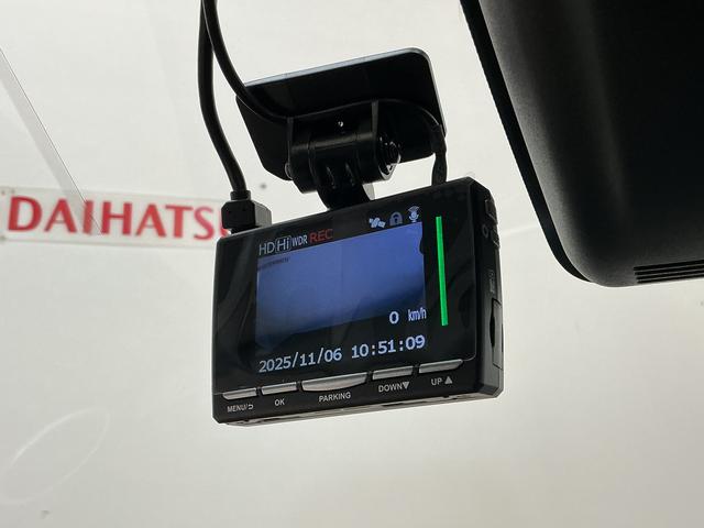 キャストアクティバＧ　ターボ　ＳＡII　ナビ　前後ドライブレコーダーナビＴＶ　ＥＴＣ　前後ドライブレコーダー　バックカメラ　１５インチ純正アルミホイール　Ｂｌｕｅｔｏｏｔｈ　ＤＶＤ　ＬＥＤヘッドライト　オートライト　プッシュスタート　スマートキー　横滑り防止装置（京都府）の中古車