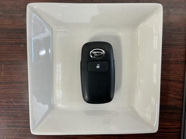 タフトＧターボ　ダーククロムベンチャー　ナビ　バックカメラ　ＥＴＣナビ　バックカメラ　フルセグチューナー　ブルートゥース対応　ＥＴＣ　ドライブレコーダー　プッシュボタンエンジンスタート　ＬＥＤヘッドライト　スマートアシスト　ターボ　コーナーセンサー　オートエアコン（京都府）の中古車