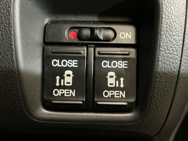 Ｎ−ＢＯＸＧ　ＳＳパッケージ　ワンオーナー　ナビ　ＥＴＣ　バックカメラワンオーナー　ナビ　ＥＴＣ　バックカメラ　両側電動スライドドア　前席シートヒーター　ＵＳＢ　Ｂｌｕｅｔｏｏｔｈ　ワンセグＴＶ　ＨＩＤヘッドライト　プッシュスタート　横滑り防止措置　スマートキー（京都府）の中古車