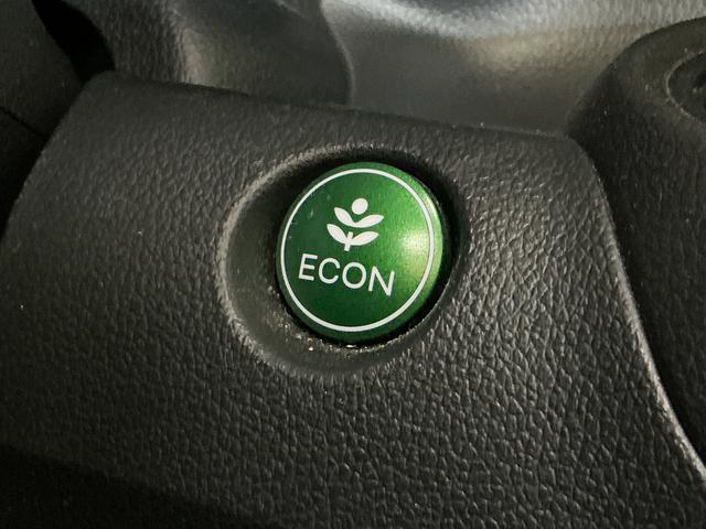 Ｎ−ＢＯＸＧ　ＳＳパッケージ　ワンオーナー　ナビ　ＥＴＣ　バックカメラワンオーナー　ナビ　ＥＴＣ　バックカメラ　両側電動スライドドア　前席シートヒーター　ＵＳＢ　Ｂｌｕｅｔｏｏｔｈ　ワンセグＴＶ　ＨＩＤヘッドライト　プッシュスタート　横滑り防止措置　スマートキー（京都府）の中古車