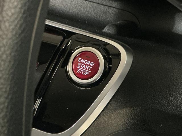 Ｎ−ＢＯＸＧ　ＳＳパッケージ　ワンオーナー　ナビ　ＥＴＣ　バックカメラワンオーナー　ナビ　ＥＴＣ　バックカメラ　両側電動スライドドア　前席シートヒーター　ＵＳＢ　Ｂｌｕｅｔｏｏｔｈ　ワンセグＴＶ　ＨＩＤヘッドライト　プッシュスタート　横滑り防止措置　スマートキー（京都府）の中古車