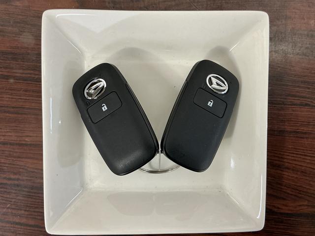 タフトX バックカメラ 前後コーナーセンサー スカイフィールトップバックカメラ スカイフィールトップ 前後コーナーセンサー オートマチックハイビーム 電子パーキング オートブレーキホールド USBチャージャー LEDヘッドライト プッシュスタート オートエアコン(京都府)の中古車